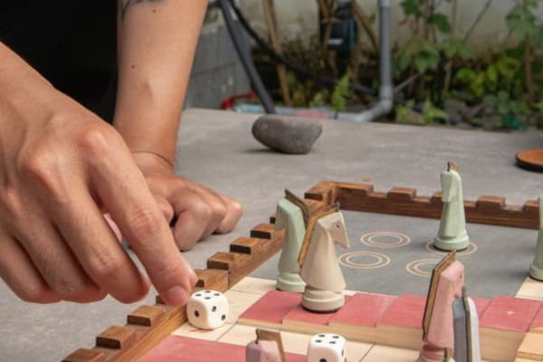 juegos-de-mesa-anira